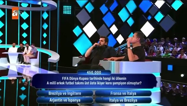 Acun Ilıcalı futbol bilgisiyle Güven Bana’da adeta şov yaptı!