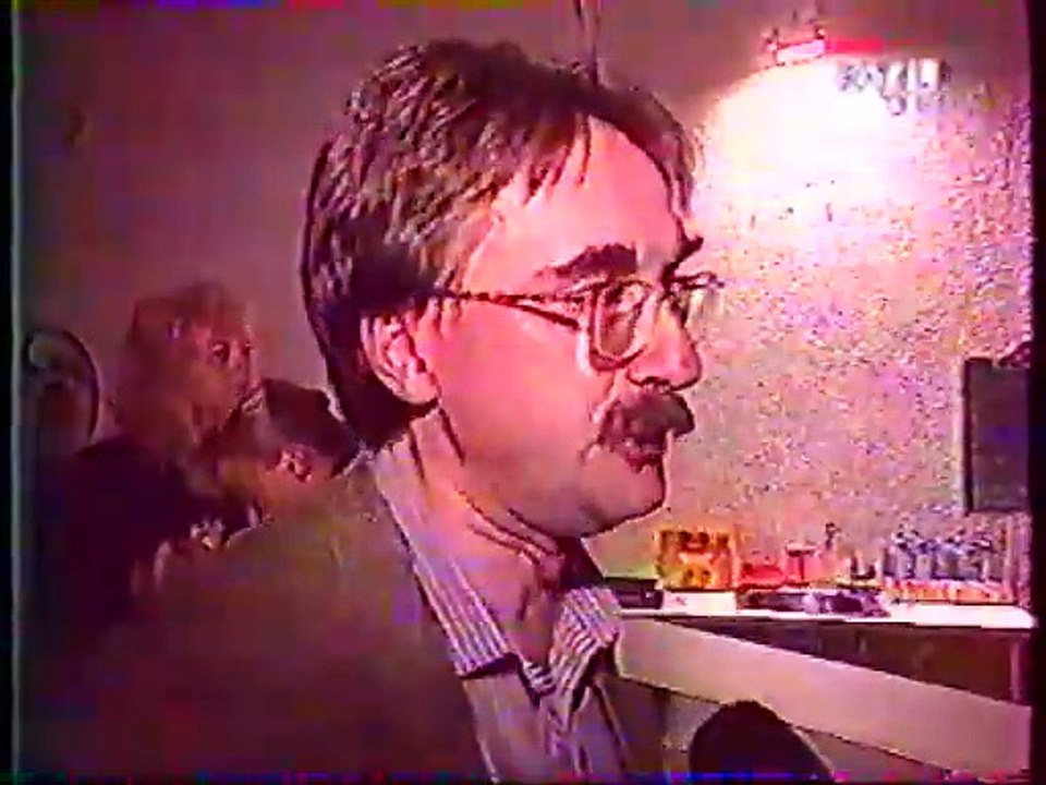 Johnny Hallyday – Interview exclusive à Bercy (22 octobre 1995, RTL9)