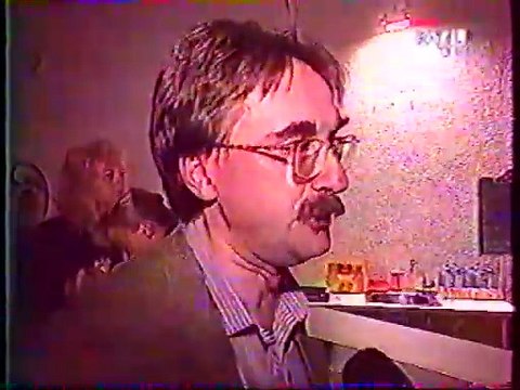 Johnny Hallyday – Interview exclusive à Bercy (22 octobre 1995, RTL9)