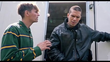 François Civil rembarre Raphaël Quenard dans un nouvel extrait d'I Love Peru