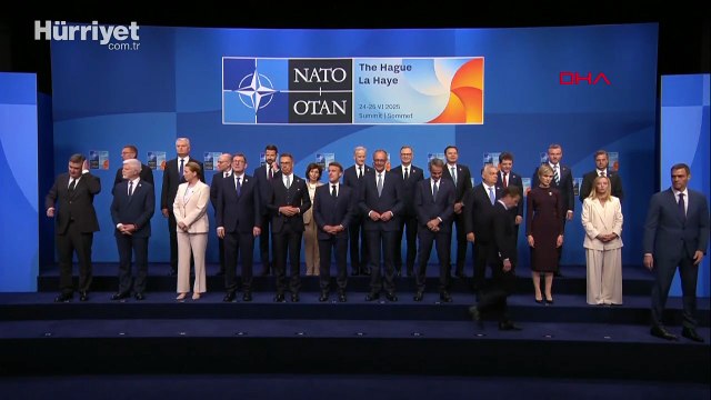 Cumhurbaşkanı Erdoğan, NATO Devlet ve Hükümet Başkanları Zirvesi’nde aile fotoğrafı çekimine katıldı