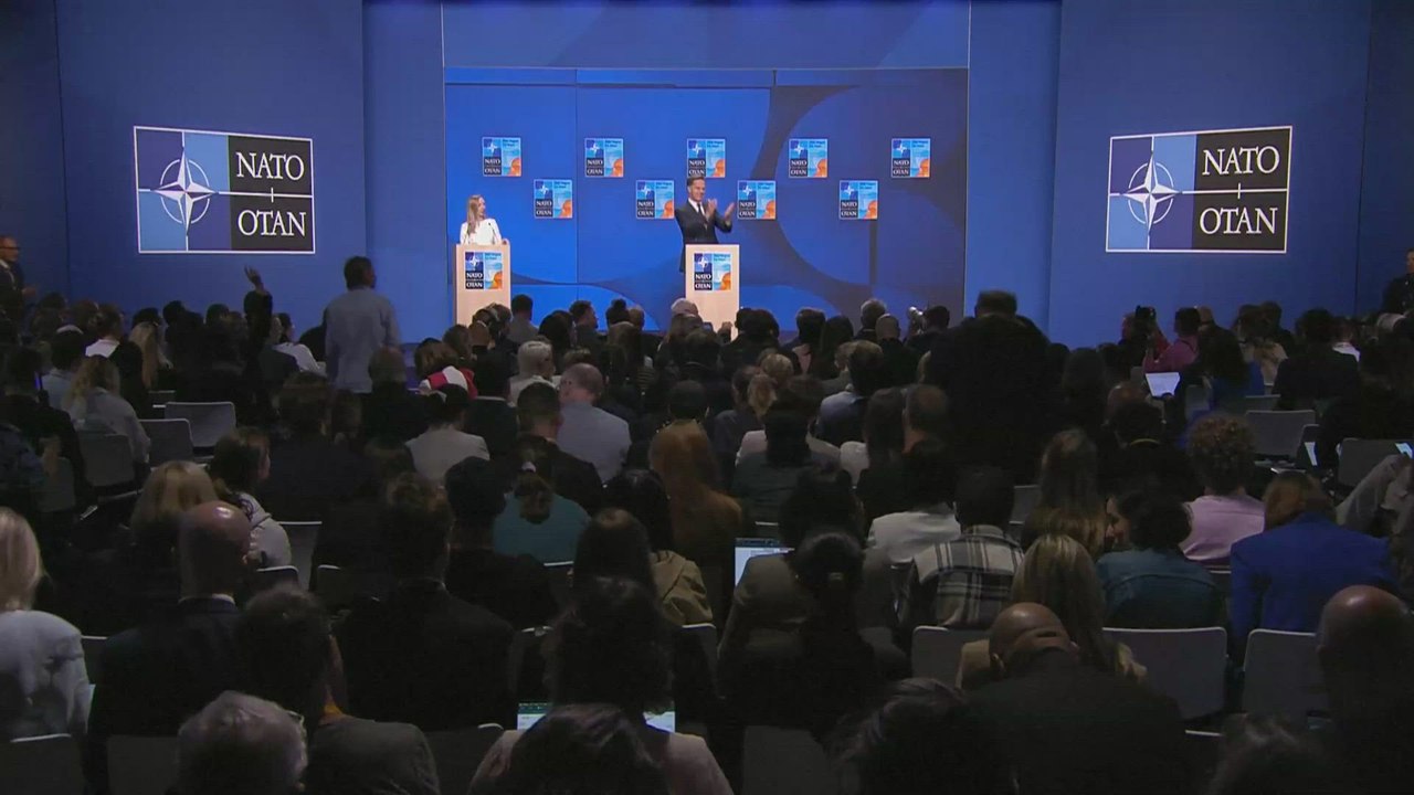Adorable NATO Moment: Child Asks Rutte a Heartfelt Question About Peace