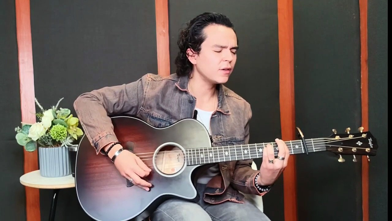 Arriola nos canta su tema "Como tú quisieras"  #dailymotion #music #viral #cantante