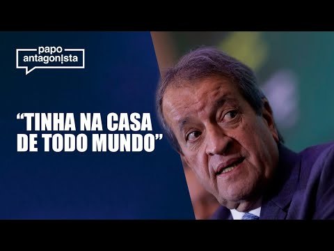 Valdemar Costa Neto presta depoimento à PF por declaração sobre minuta do golpe