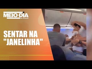 Passageiros brigam por assento em avião