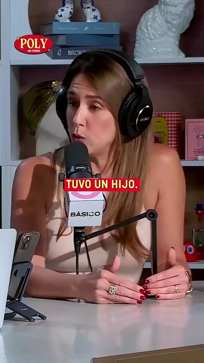 Erika de la Vega destapa la extraña razón por la que se casó
