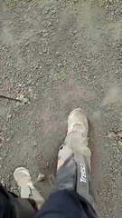 Terrible caída en cráter de Tailandia deja a turista brasileña atrapada a 500 metros de profundidad 😱