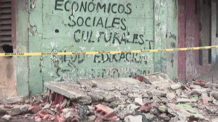 Se desprende losa del edificio Vams en Calidonia, la comunidad pide demolición.