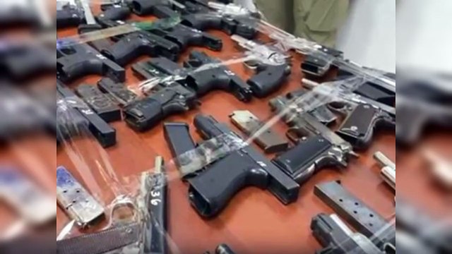 Entregan al Ministerio de defensa 44 armas incautadas en Duarte