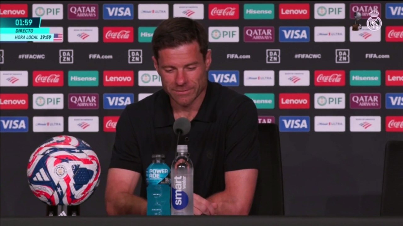 Xabi responde a Laporta: "Nosotros tenemos sentimiento de democracia"