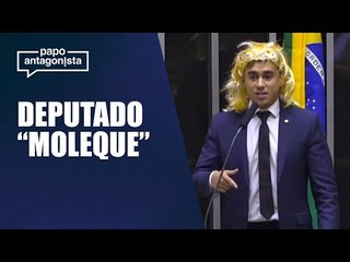 Parlamentar ataca mulheres em discurso no plenário