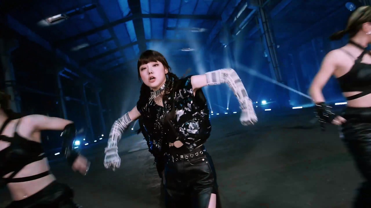 FIFTY FIFTY "Login" Official MV