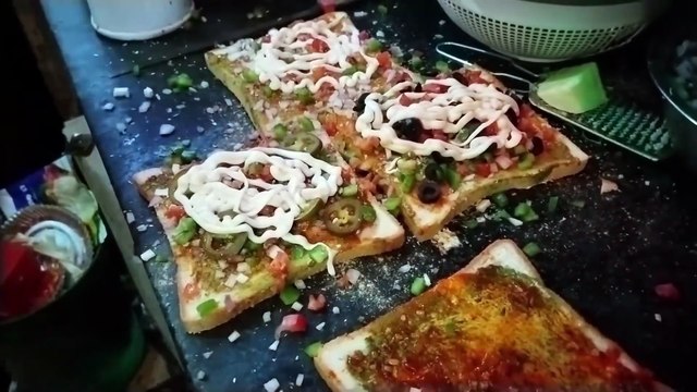 Rakesh Rajdev Trying Food Based on Zomato Reviews in Rajkot – Worth the Hype