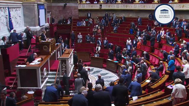 1ère séance : Questions au Gouvernement ; Programmation nationale et simplification normative dans le secteur économique de l'énergie (vote solennel) ; Refondation de Mayotte (projets de loi ordinaire et organique) (suite) - Mardi 24 juin 2025