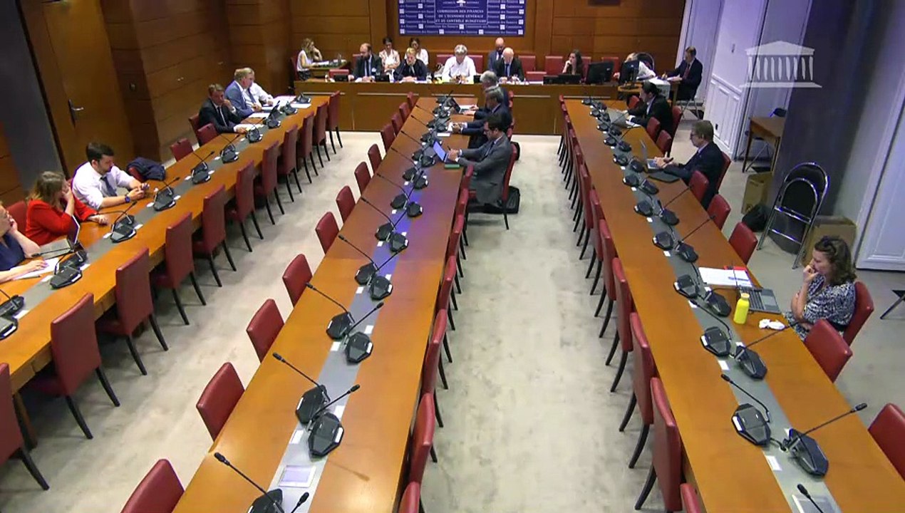 Commission des finances :  Mme Marie-Anne Barbat-Layani, pdte de l’Autorité des marchés financiers ; M. Rémy Rioux, directeur général de l’Agence Française de développement - Mercredi 25 juin 2025