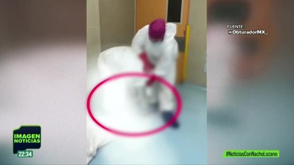 Exhiben a subdirector del INCIFO jugando con cadáveres