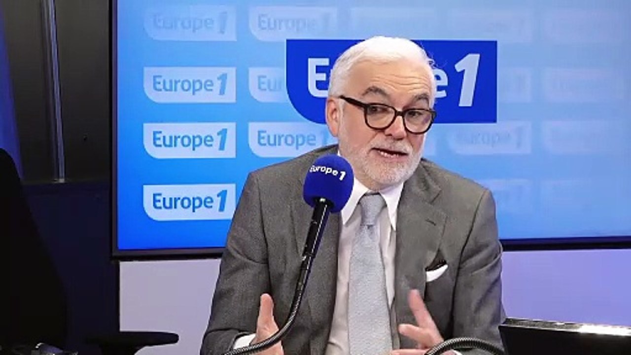 Le show Trump : «On avait l'impression que le sherif arrivait dans Notre-Dame», ironise Pascal Praud