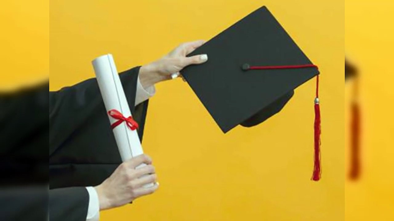 Más de 13,000 profesionales se han graduado en este 2025