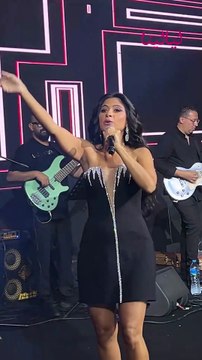 روبي تشعل الأجواء برقصها على أنغام ليه بداري كدا