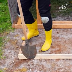 Technique for drying a freshly poured concrete slab