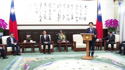 Japan's Former Minister Talks Economic Security on Taiwan Visit