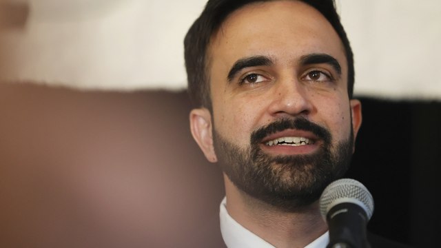 Qui est Zohran Mamdani, le candidat démocrate à la mairie de New York ?