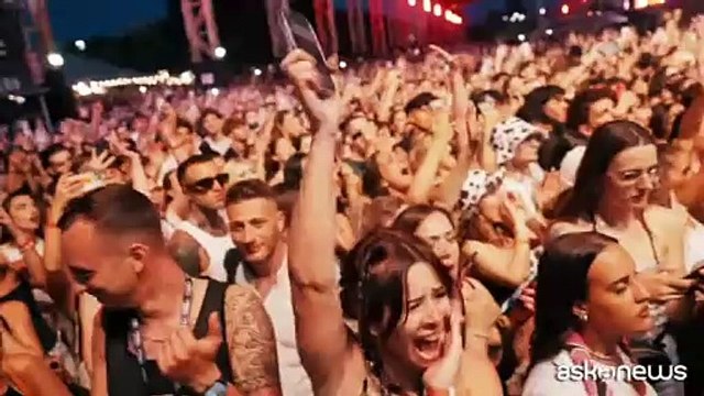 Tony Effe dà il via al suo Summer Tour, con il live al Kozel Carroponte di Milano