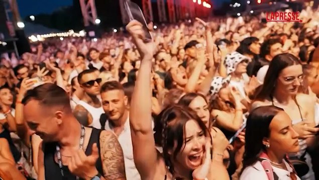 Tony Effe a Milano apre il Summer Tour 2025: il live al Carroponte