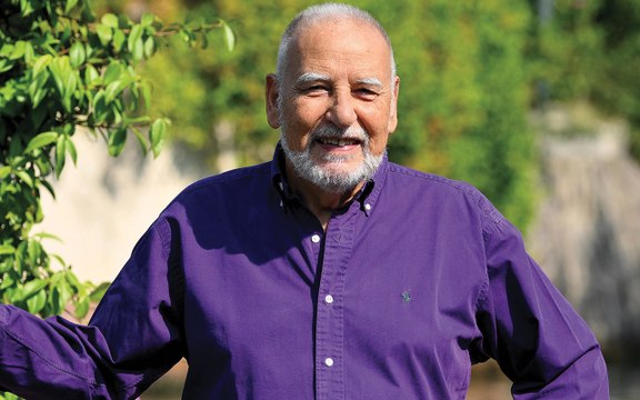 Tahar Ben Jelloun, non solo scrittore: la mostra dei suoi quadri aperta a Rabat