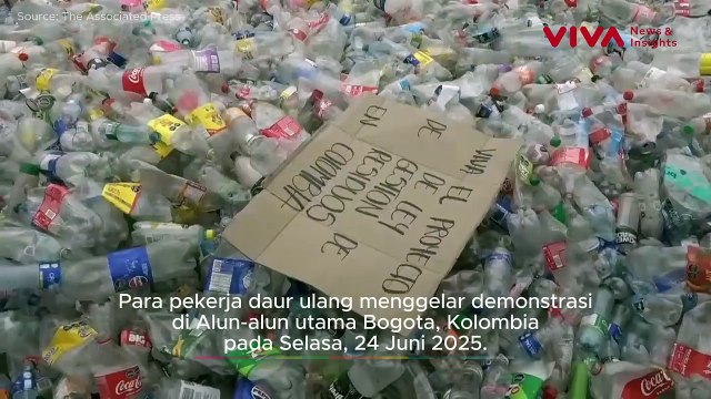 Lautan Sampah Botol Plastik Lumpuhkan Alun-alun Bogota