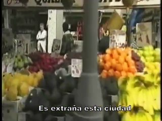 Soda Stereo - Paseando por Roma - Letra - Videoclip