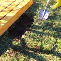 Building a wooden walkway to beautify your garden