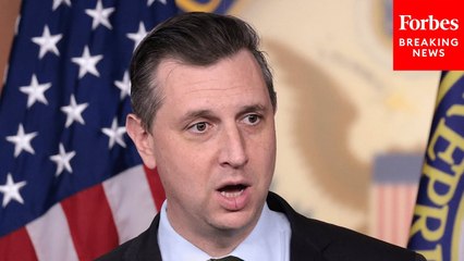 'This Has To Stop!': Seth Magaziner Tears Into Trump Admin Over ICE Raids, Deportation Quotas