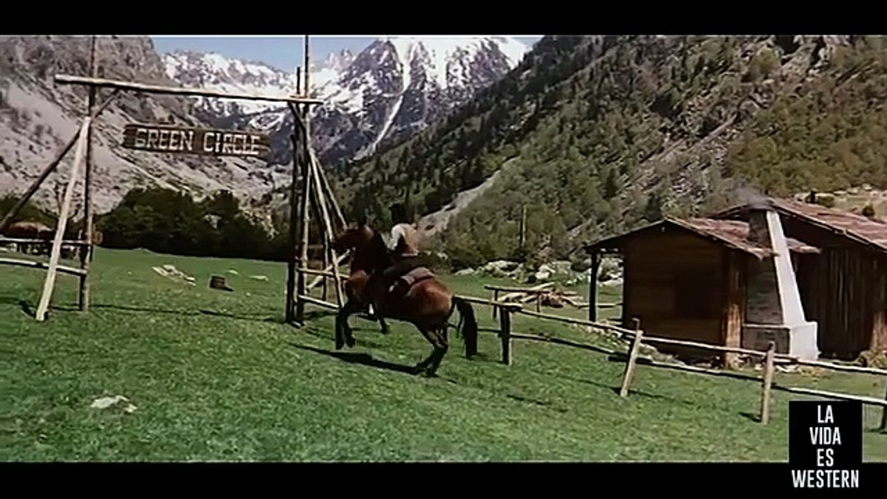 Clint, el Solitario/ Películas del Oeste Completas en Español