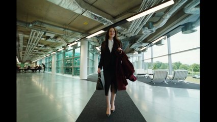 ¡Descubre el Teaser Oficial en Español de 'Bugonia' (2025)! 🎬