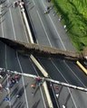 Portuguesa: Dramático rescate tras caída del puente José Antonio Páez dejó estas imágenes (+Video)