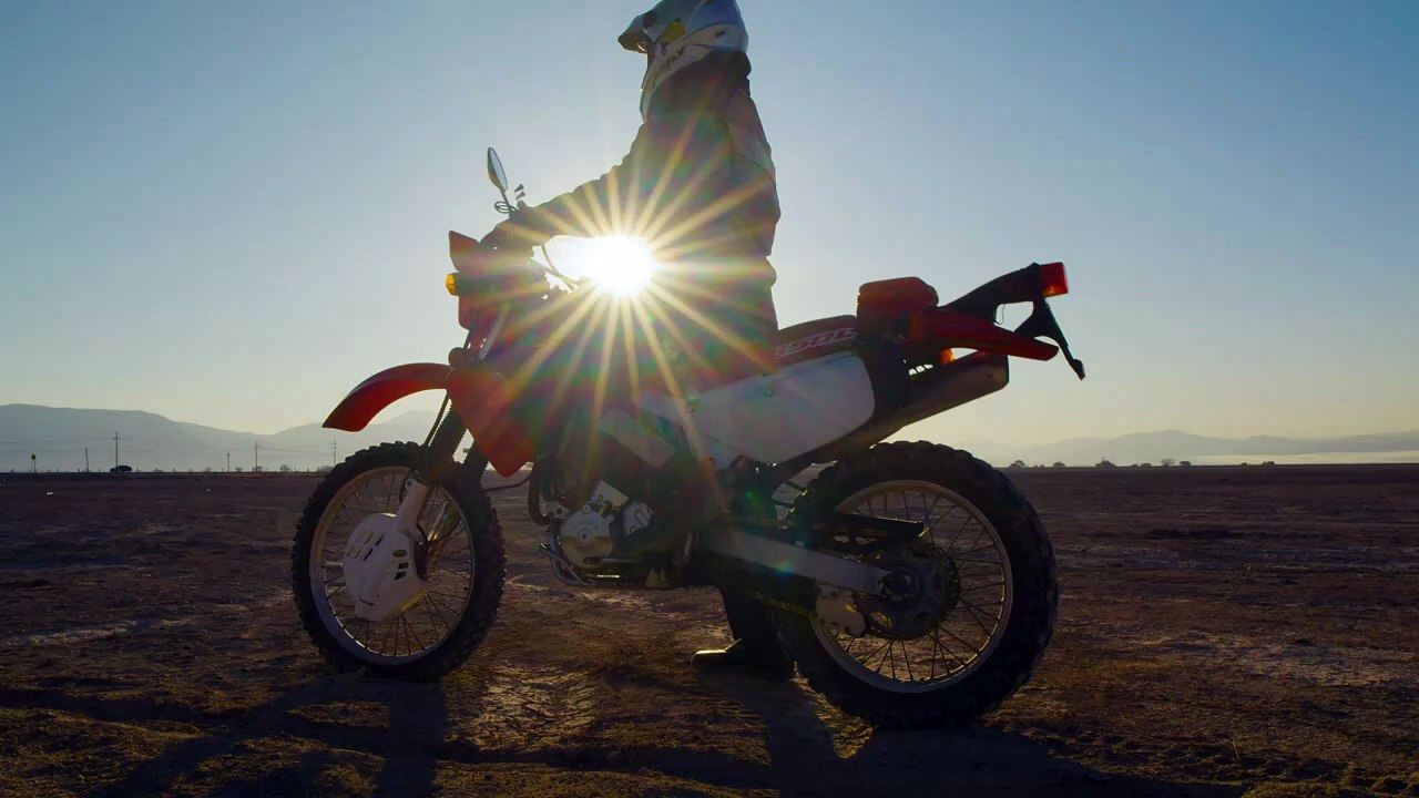 mixkit-motorcyclist-accelerating-his-motorcycle-43095-hd-ready