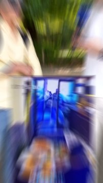 La justice au peuple ! ⚖️Si le concept vous plaît, j'ai déjà plein d'autres exemples de vidéos à vous faire juger. Ça pourrait devenir une série 😊 Alors pensez à donner votre avis 👍