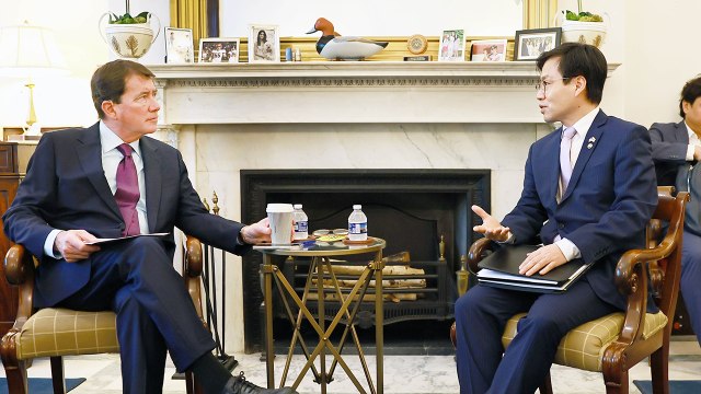 여한구, 미 상하원 의원 면담...'IRA 세액공제' 등 한국 기업 지원 요청 / YTN