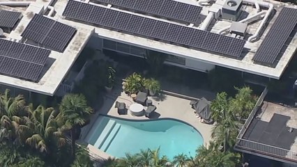 브래드 피트 LA 자택에 도둑 들어...물품 다수 도난 / YTN