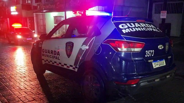 Suspeito de esfaquear homem é detido pela GM e facão é apreendido