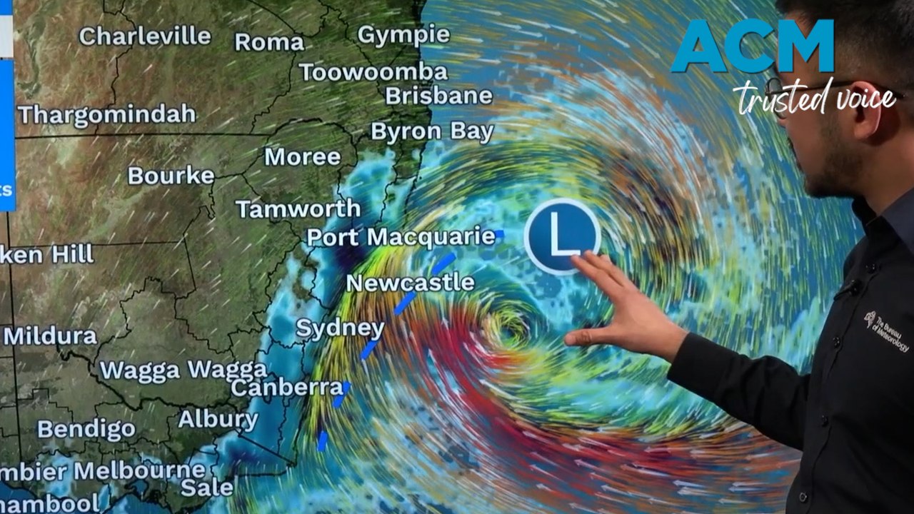 Unseasonal rain in Queensland, coastal low off NSW