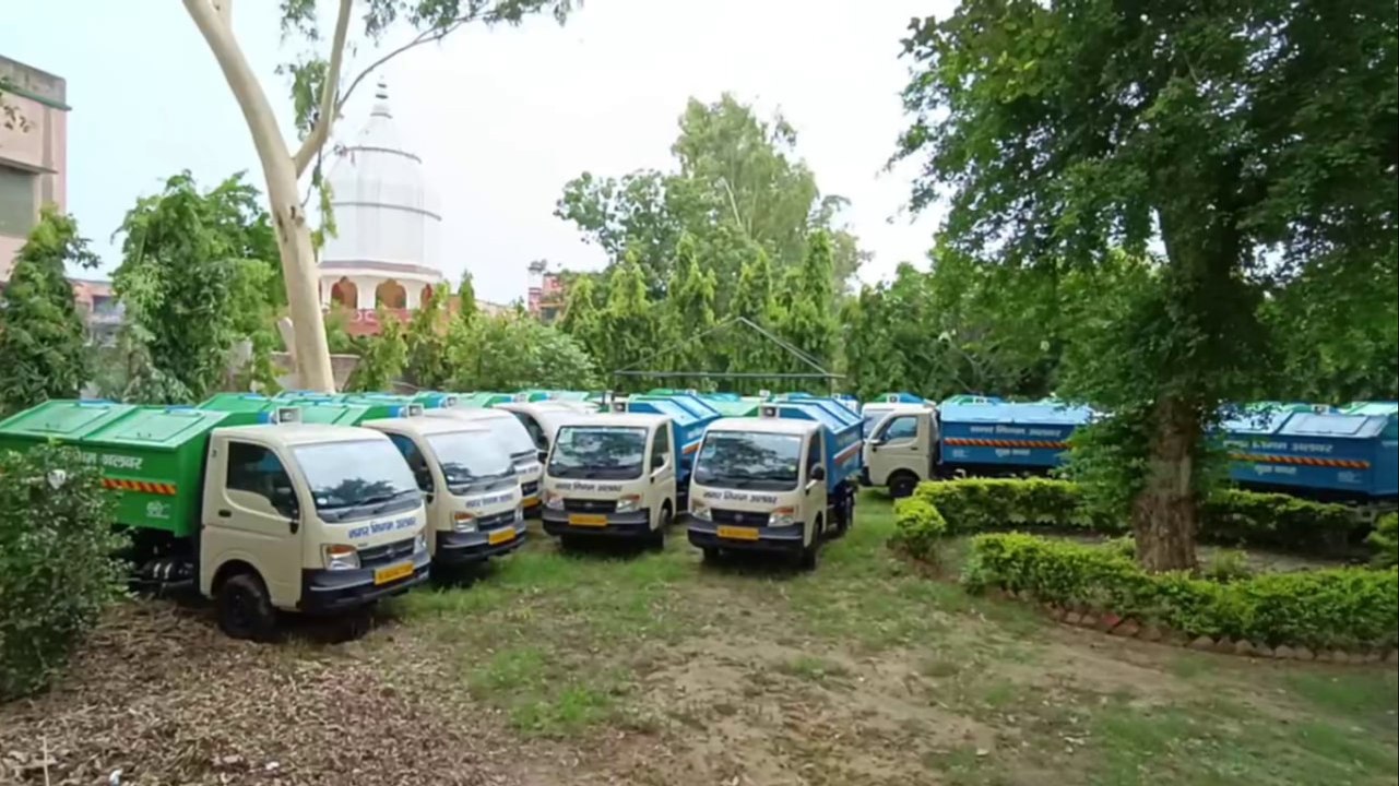 VIDEO: 78 ऑटो टिपर, इनमें आधे भी वार्डों में नहीं पहुंच रहे, नतीजा-घरों में सड़ रहा कचरा
