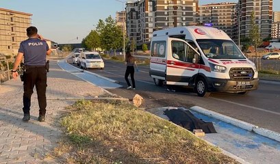 Yön levhasına çarpan 14 yaşındaki Azra hayatını kaybetti