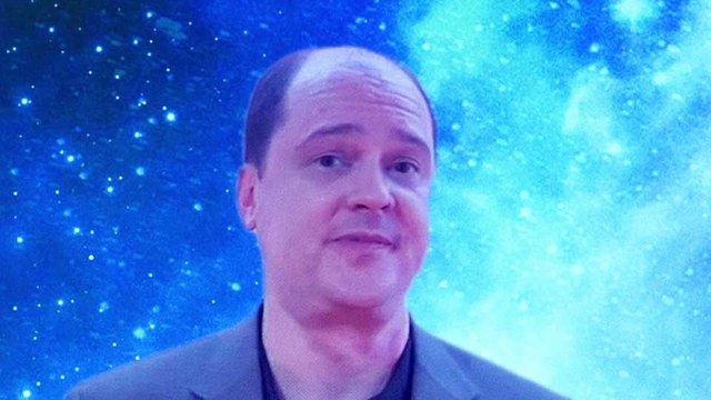 Life Of Chuck Extrait vidéo (2) VO STFR Le réalisateur Mike Flanagan a un message pour vous