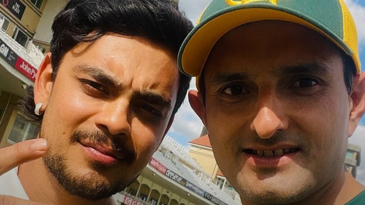 Ishan Kishan ने पाक क्रिकेटर संग खिंचवाई सेल्फी.