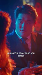 Single mother Helena meets young rich bodyguard Cole, what kind of sparks will be created