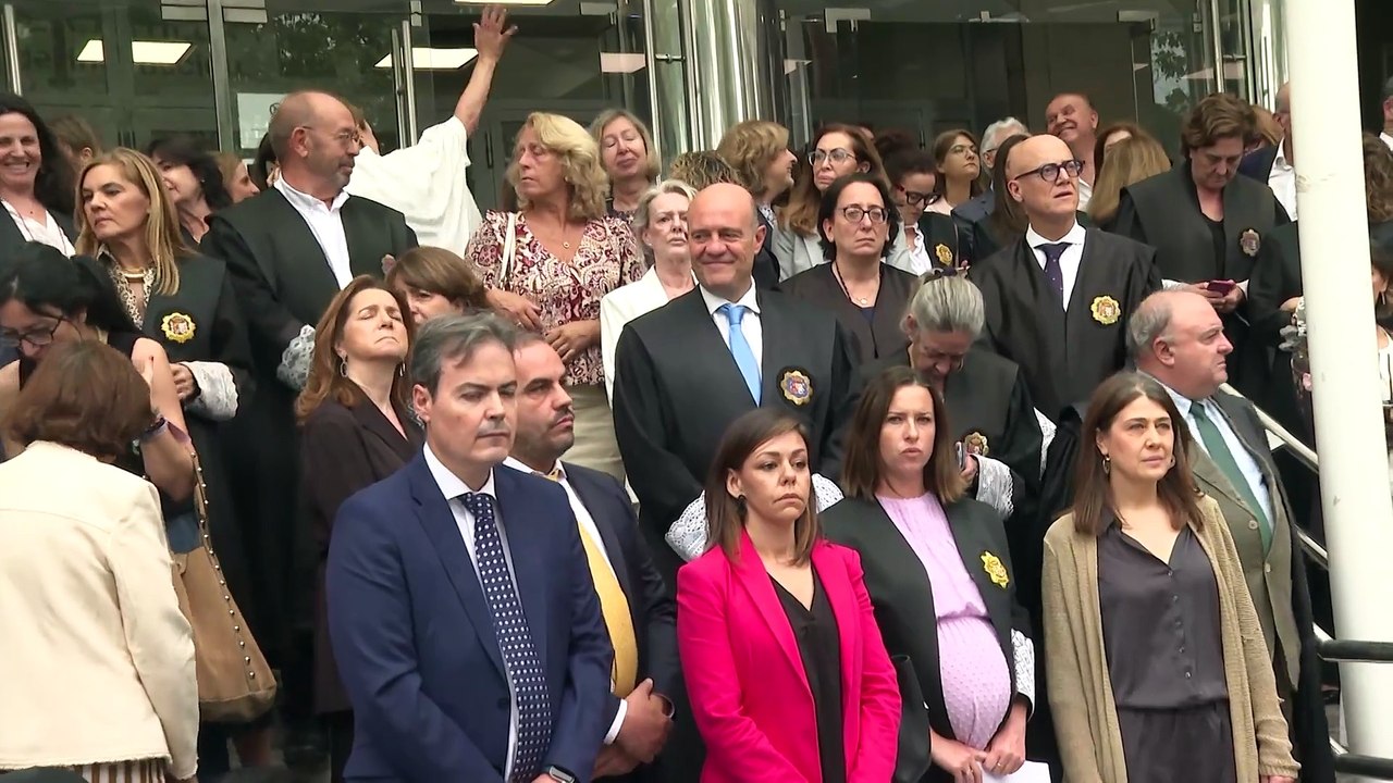 Las asociaciones de jueces y fiscales mantienen su huelga pese al dictamen del CGPJ