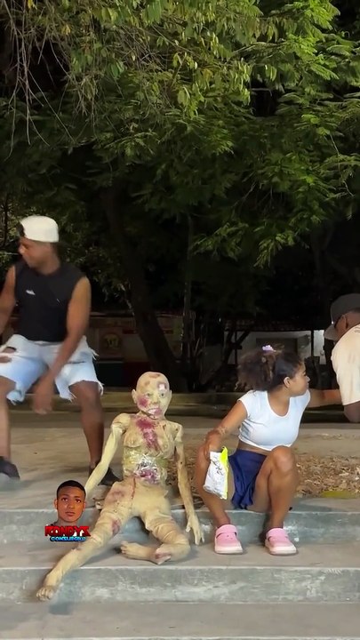 Scary Mannequin Prank