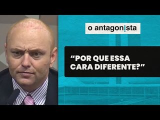 CPMI 8/1: Flávio Bolsonaro estranha reação de Walter Delgatti ao perguntar sobre vendas de whisky